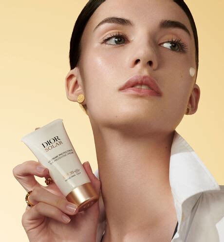 pack solaire dior pochette|dior sunscreen for face.